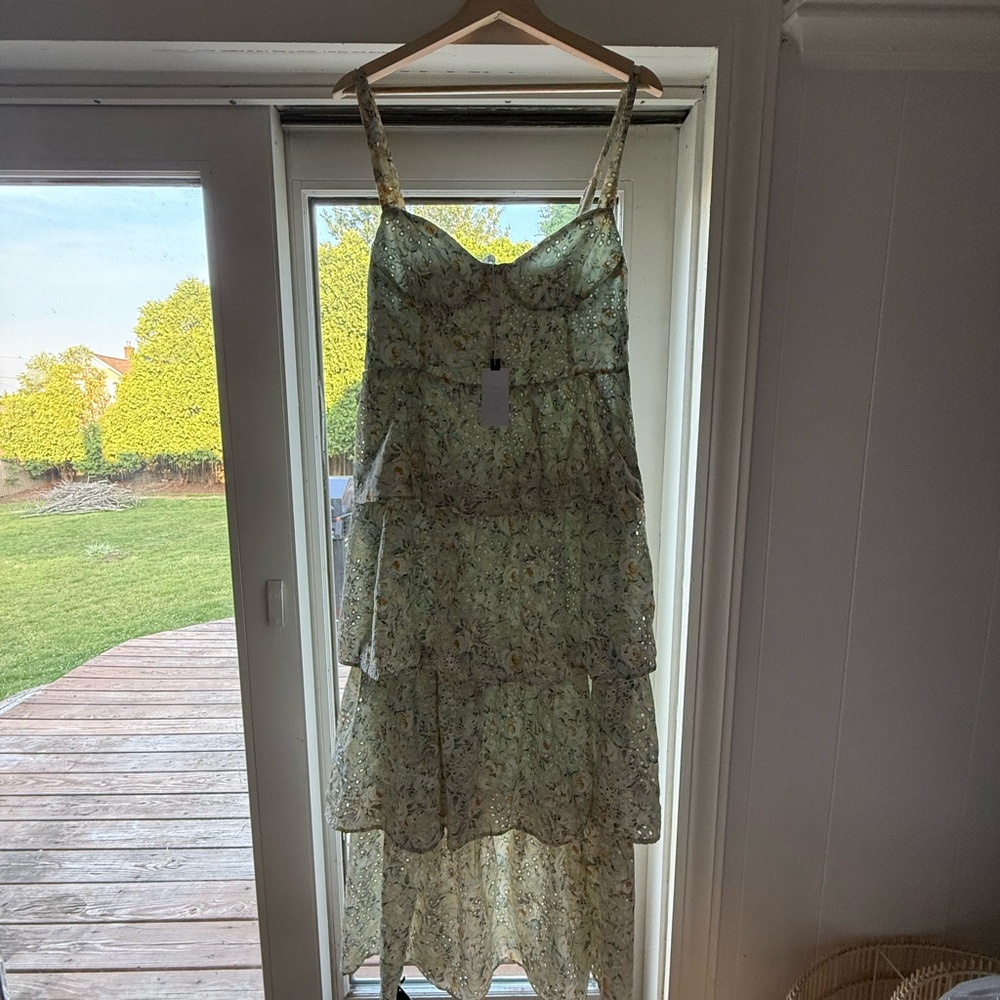 ASTR the label Midsummer dress NWT